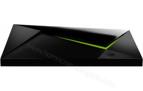NVIDIA Shield TV 16 Go 2017 Manette